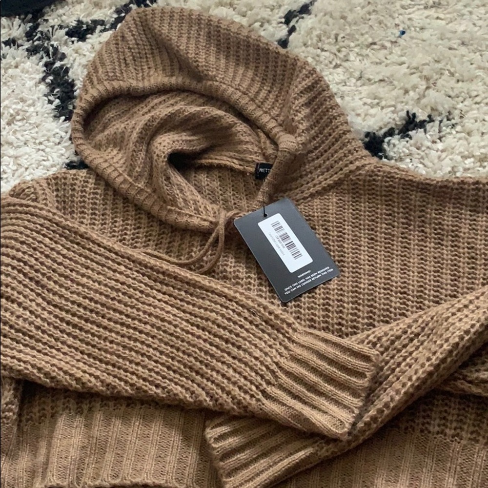 Camel Knitted Cropped Hoodies